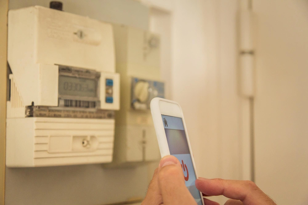 ¿Cuánto cuesta el alta de la luz con Iberdrola? coste de dar de alta la luz con Iberdrola